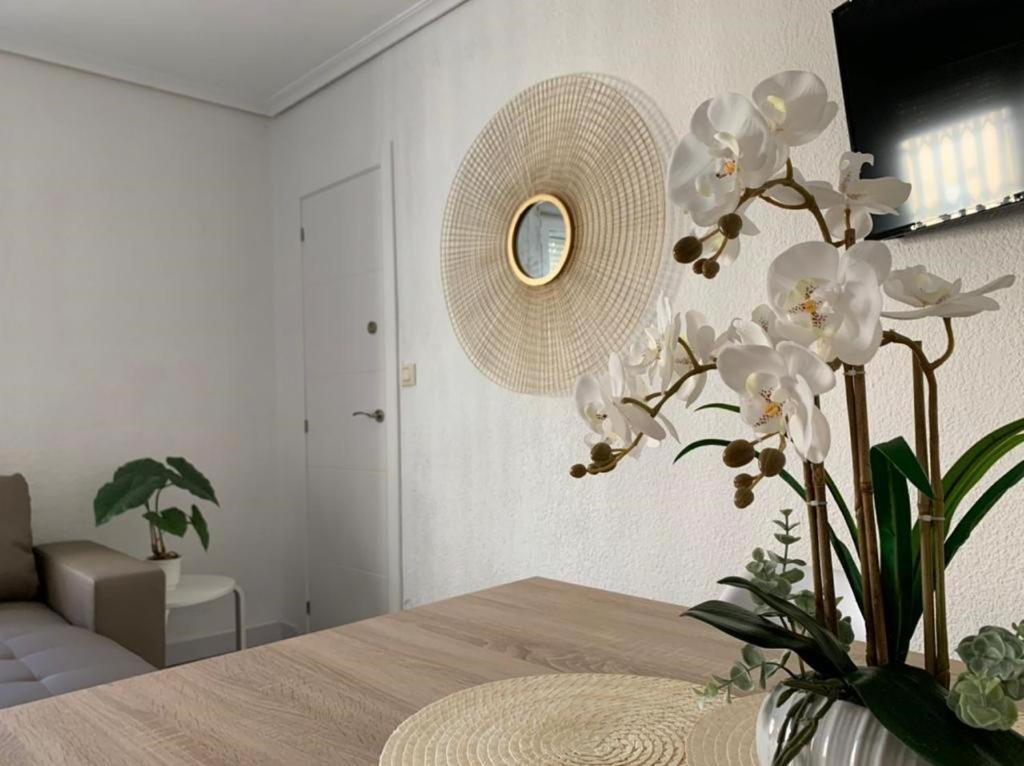 Espectacular Apartamento A 100Mt De La Playa Las Arenas Valencia Luaran gambar