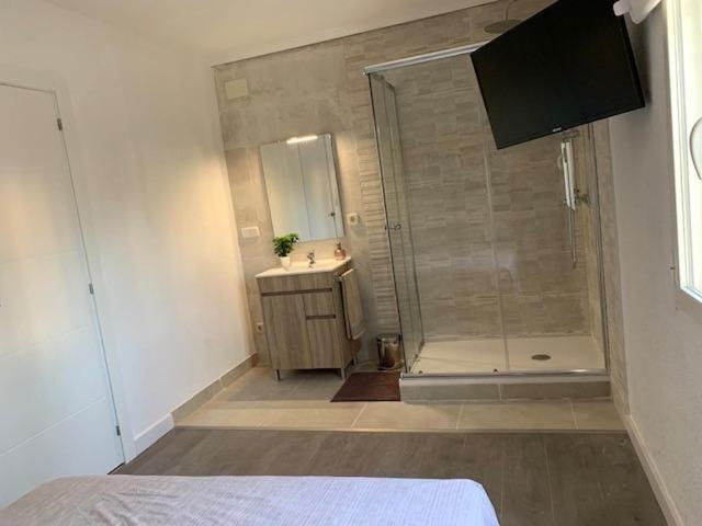 Espectacular Apartamento A 100Mt De La Playa Las Arenas Valencia Luaran gambar