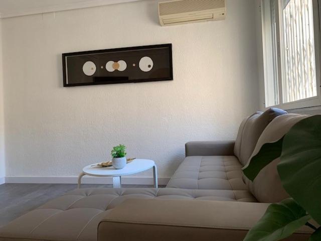 Espectacular Apartamento A 100Mt De La Playa Las Arenas Valencia Luaran gambar