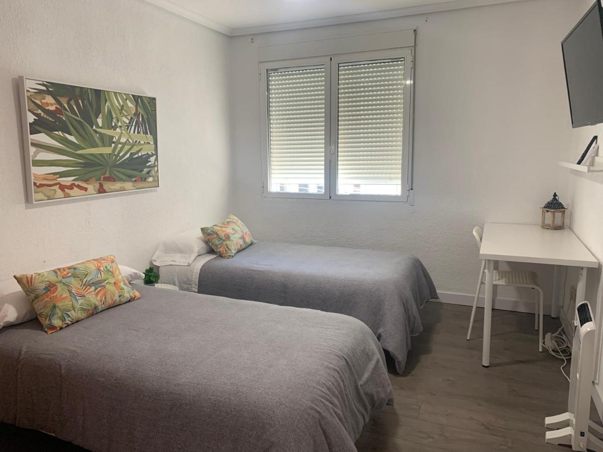 Espectacular Apartamento A 100Mt De La Playa Las Arenas Valencia Luaran gambar