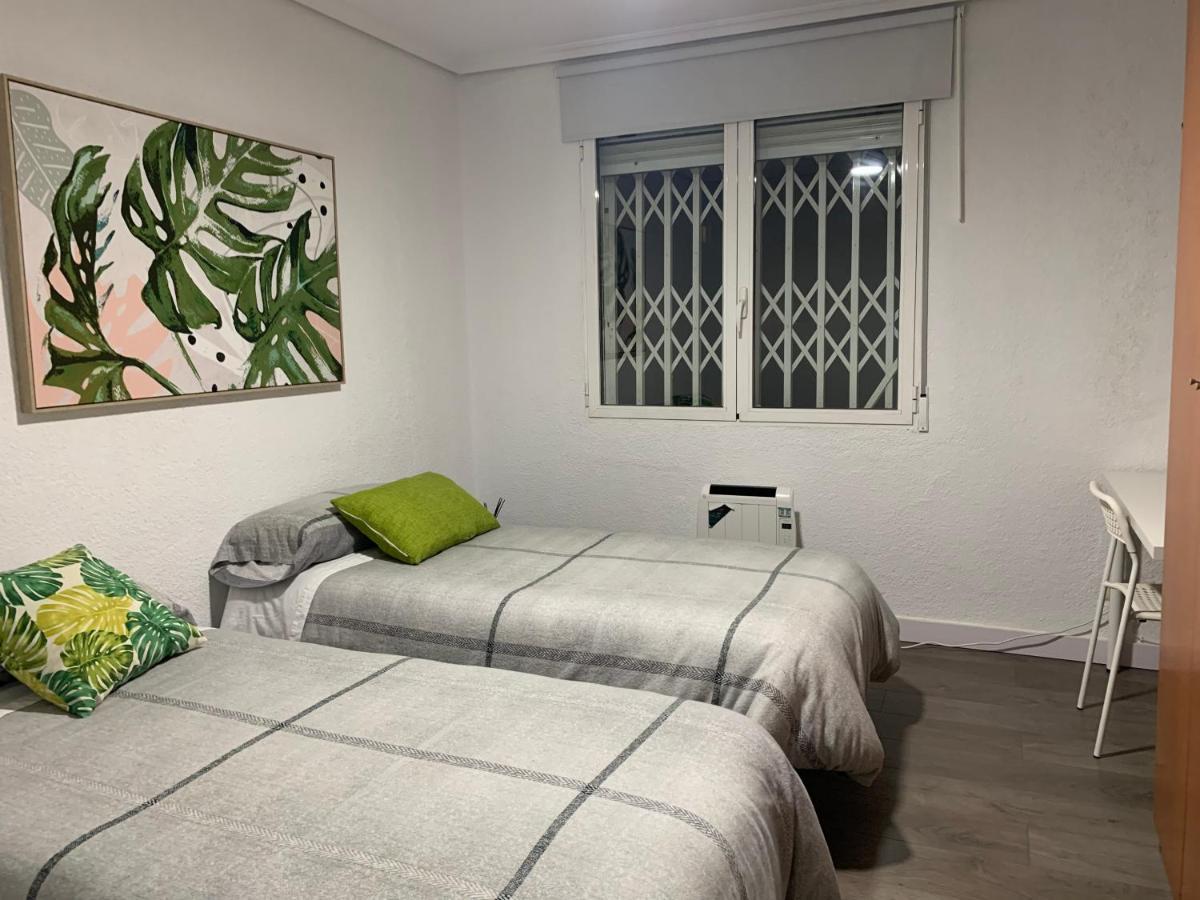 Espectacular Apartamento A 100Mt De La Playa Las Arenas Valencia Luaran gambar